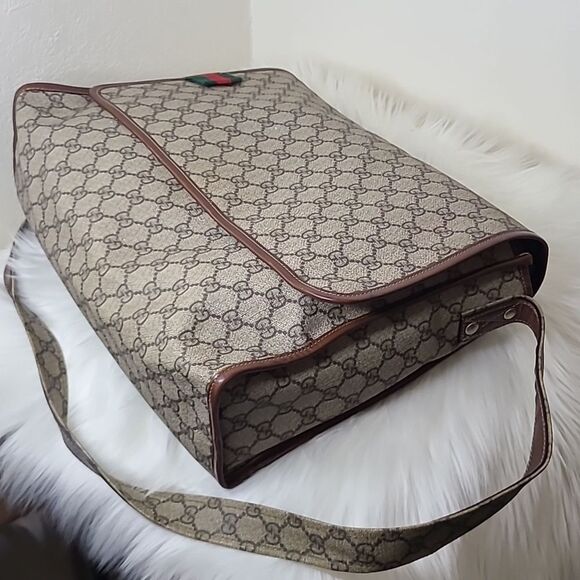 💯 Authentic Gucci Handbag with Cherryline 🍀 - Picture 8 of 15